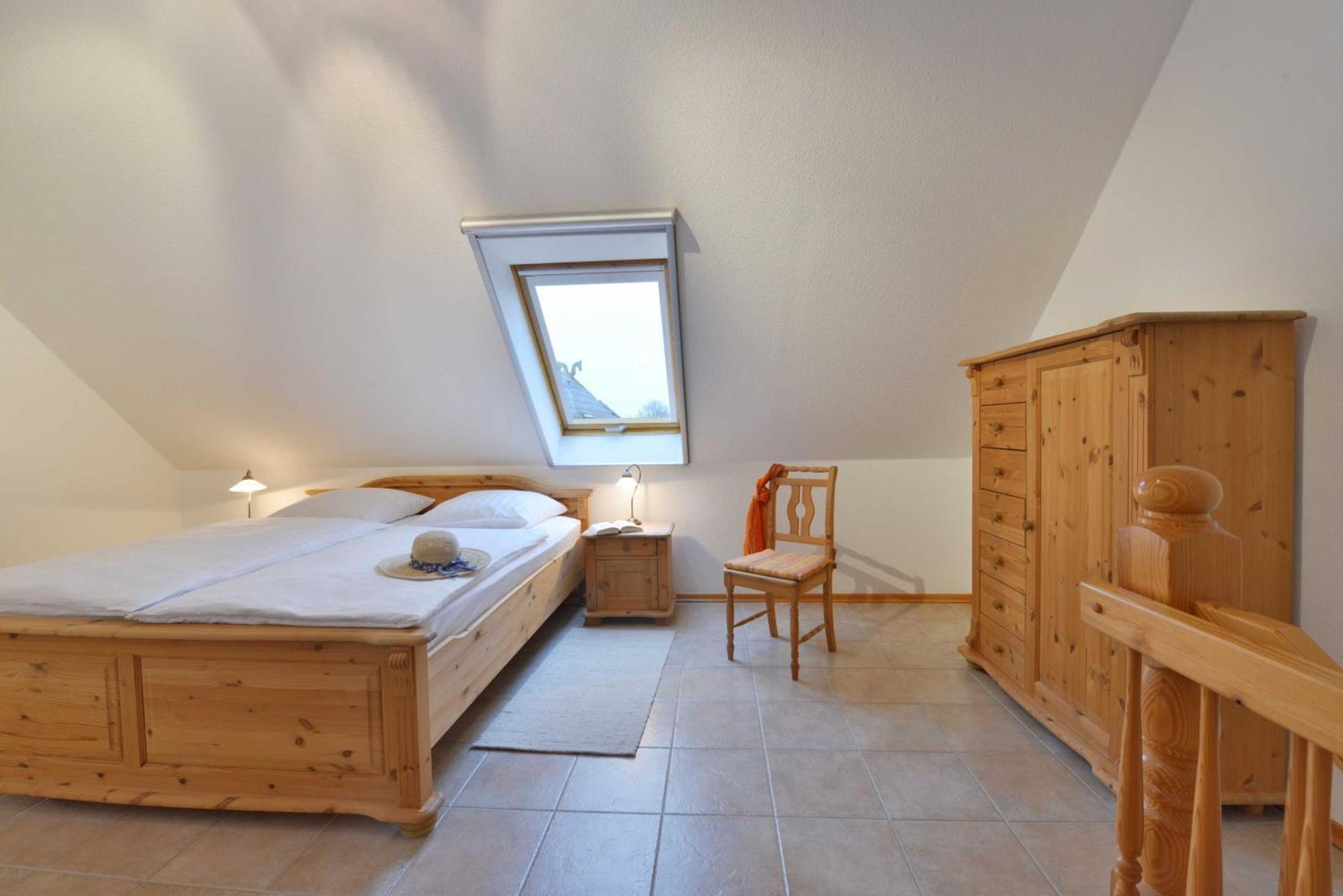 Stoertebeker Appartements - "Stoertebeker Pferdehof" Ralswiek Room photo